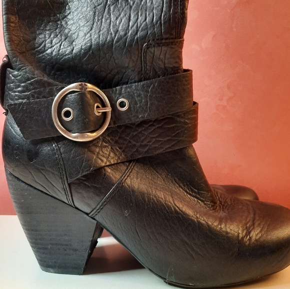 Lucky Brand black leather boots - Picture 4 of 6